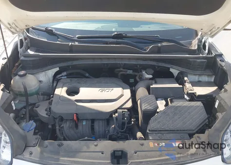 2020 Kia Sportage Lx z USA, uszkodzony, nr VIN KNDPM3AC5L7796401